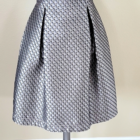 Max Studio Silver Brocade Fit and Flare  Dress Size 4 - Picture 2 of 8